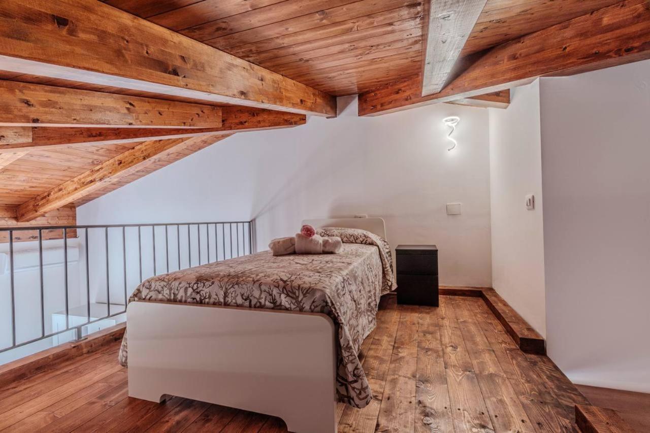 לינה וארוחת בוקר בריאטיקו Residenza Anna Calabria מראה חיצוני תמונה