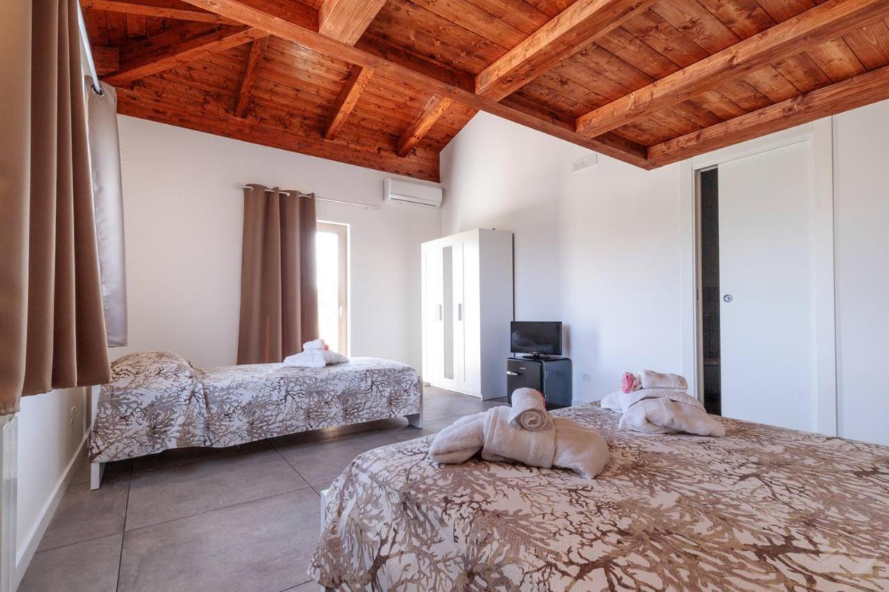 לינה וארוחת בוקר בריאטיקו Residenza Anna Calabria מראה חיצוני תמונה