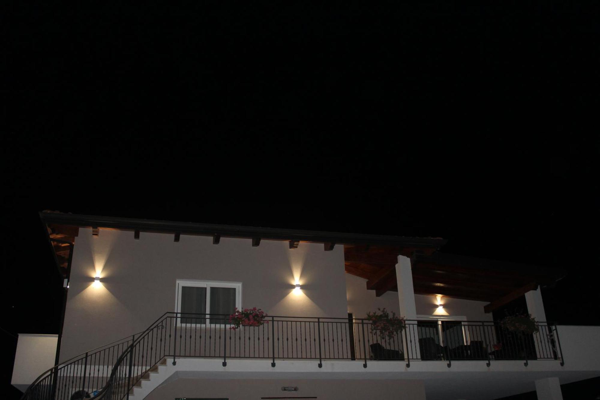 לינה וארוחת בוקר בריאטיקו Residenza Anna Calabria מראה חיצוני תמונה